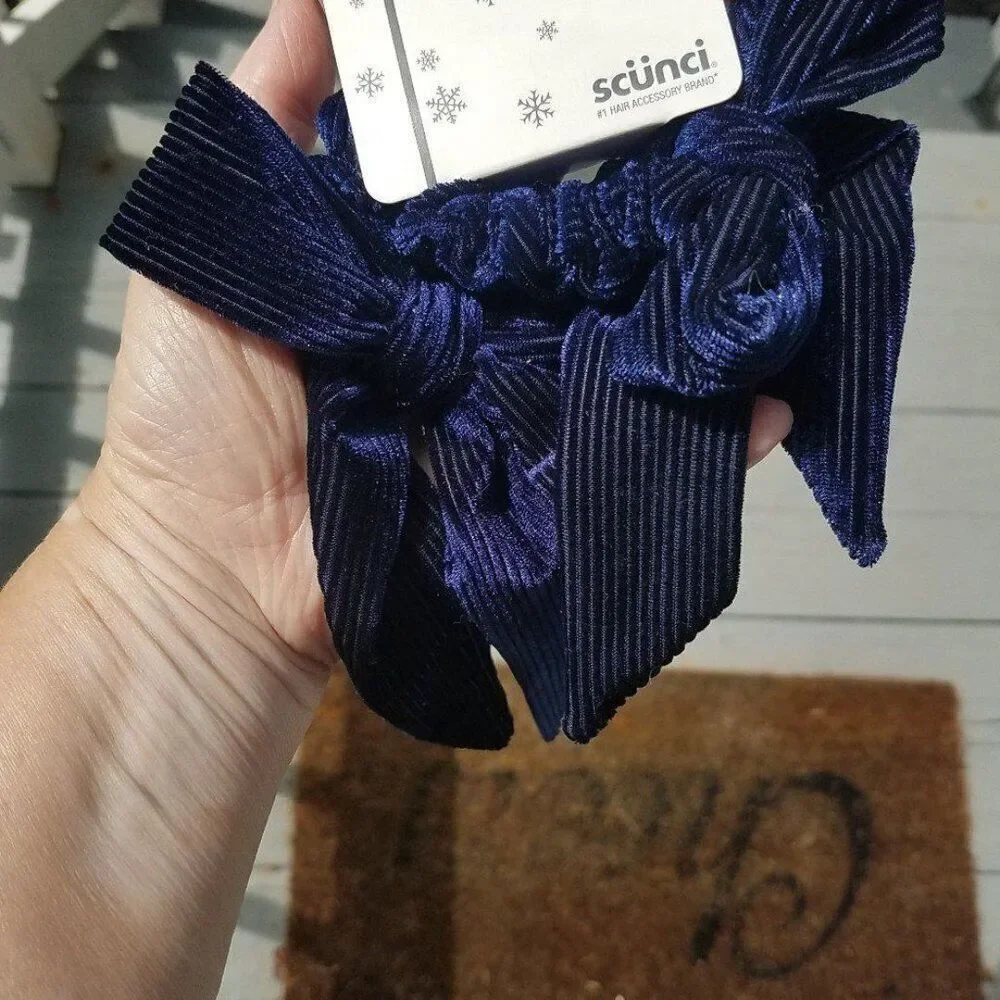 Deep Navy Blue Crushed Velvet Scrunchie w/Bow 2 Pc Set #34407 Scunci